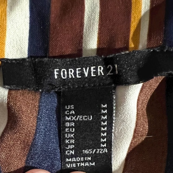 Striped Romper - Picture 3 of 8